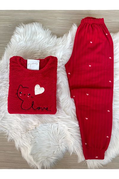 Pijamacs Red Cat and Heart Patterned Fleece Pajama Set