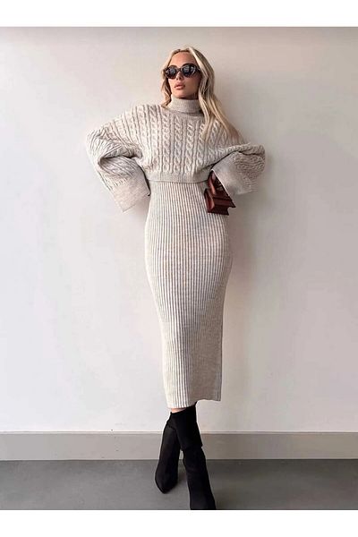 malueur Women's Stone Rhinestone Knit Motif Crop Sweater and Knitwear Dress Double Set