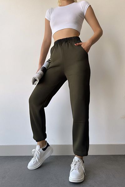 ruNadeS Γυναικεία ελαστικά πόδια Basic Wear με τρεις κλωστές Jogger Sporty Sweat παντελόνι