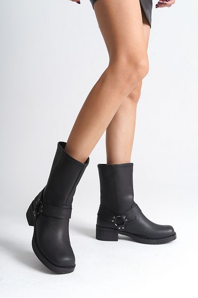 Capone Outfitters Biker-Stiefel mit rundem Zubehör