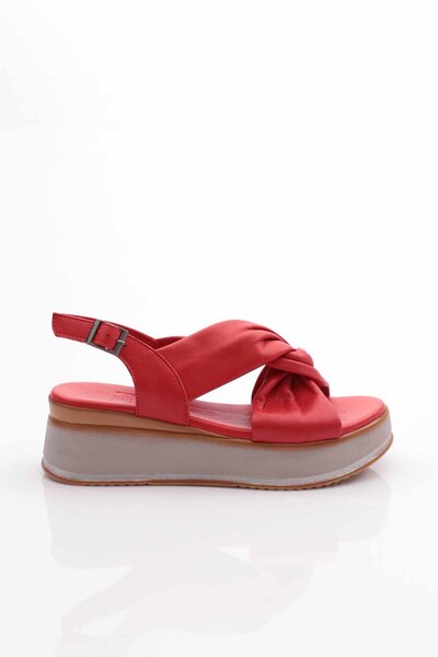 DGN Women's Leather Sandals 91135108