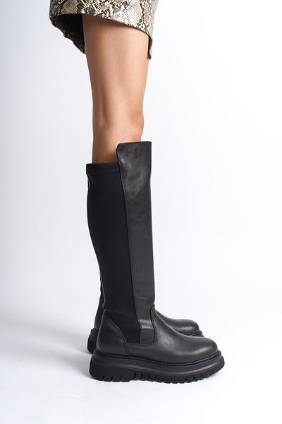 Capone Outfitters Lange Damenstiefel mit Reißverschluss