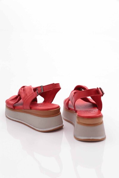 DGN Women's Leather Sandals 91135108