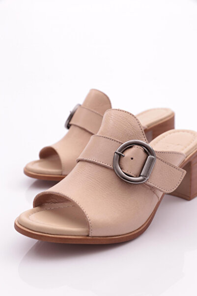 DGN Beige Women's Heeled Slippers 316135108