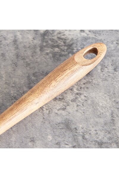 FACKELMANN Solid Nylon Skimmer with Wooden Handle