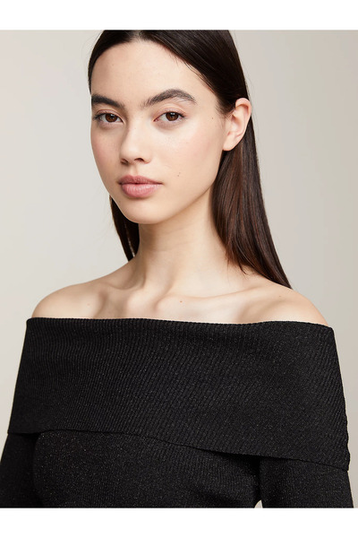 Tommy Hilfiger Kadın Logolu Yuvarlak Yakalı Uzun Kollu Günlük Kullanım Siyah Kazak DW0DW17501-BDS