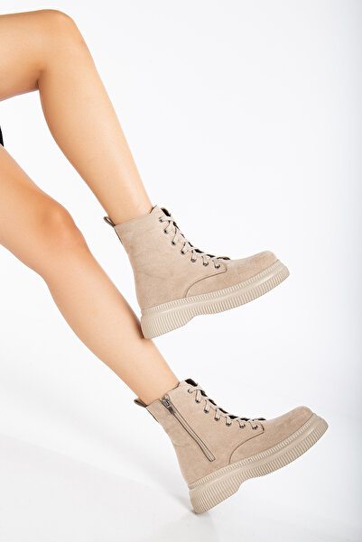 Tonny Black Γυναικείες μπότες με χοντρή θερμική σόλα σε μπεζ καστόρι με κορδόνια και φερμουάρ