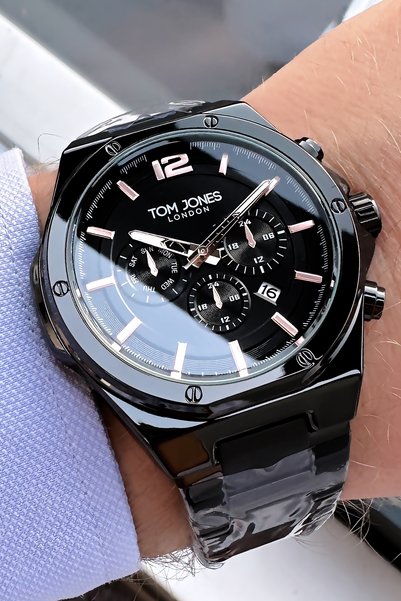 Tom Jones London Men's Wristwatch 3 Atm Water Resistant Black Color Steel Band Cbk649