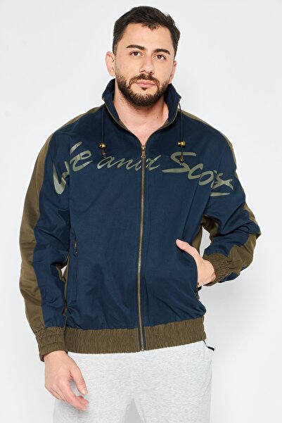 Lyle & Scott سترة رياضية للرجال مناسبة للخارج، باللون الأزرق الداكن