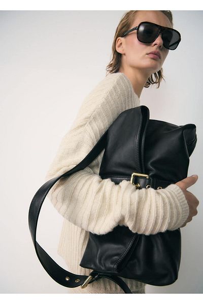 MANGO Woman Ledertasche mit Schnalle