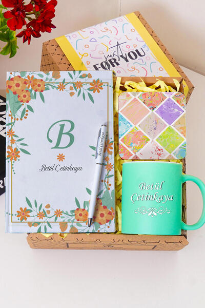 TrendHediye Kişiye Özel Renkli Defter , Turuncu Kupa Bardak, Tükenmez Kalem & Hediye Seti