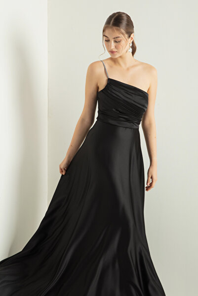 Lafaba Dámské dlouhé saténové večerní šaty s černým ramínkem na ramínko