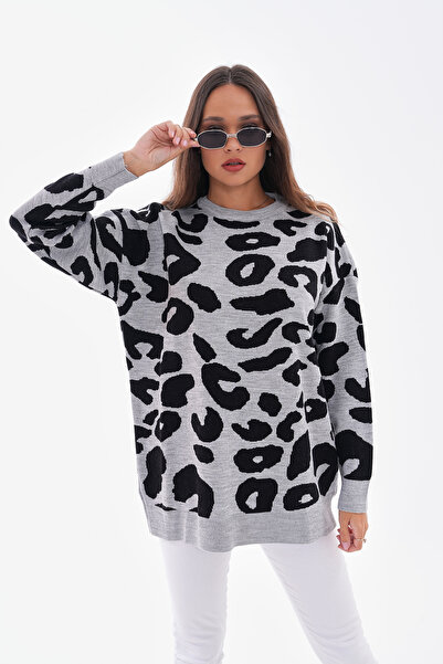 Pinpery Women's Gray Oversize Leopard Patterned Sweater