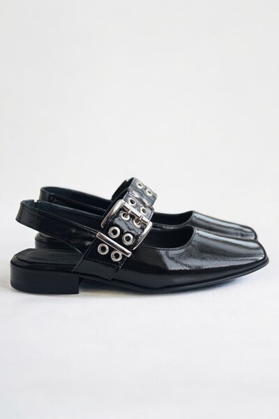 ERS Air Comfort Kadın Siyah Hakiki Rugan Deri Arkası Açık Zımbalı Babet Kemer...