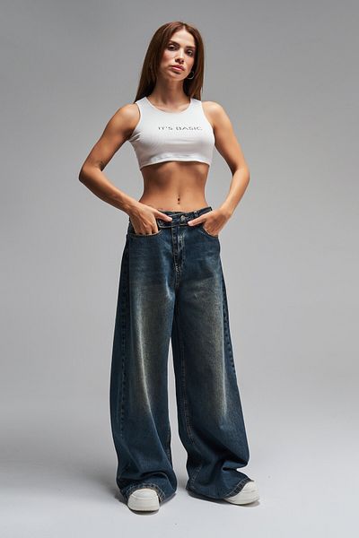 its basic Női sötét árnyalatú Mega Baggy Fit laza szabású farmer