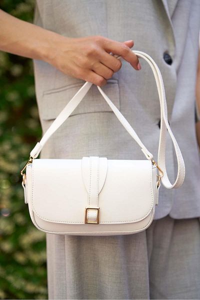 Madamra Fehér női csatos Crossbody táska
