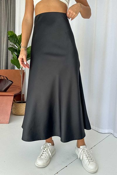 Mine Tan Butik Fusta lungă de damă din satin - neagră