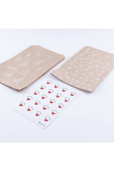 Bimotif Set of 20 Pine and Snow Patterned Paper Bags - Just for You Sticker (18x30 cm)