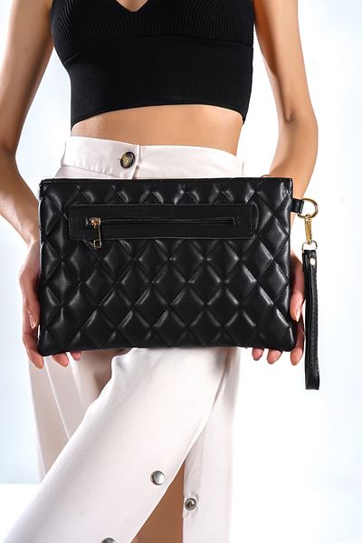 Capone Outfitters Paris Gesteppte Damentasche in Schwarz