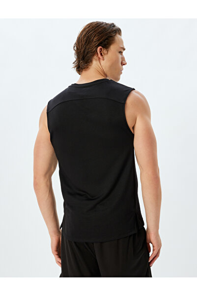 Koton Crew Neck Sleeveless Sports Undershirt - Slogan Printed