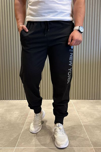 MİSHAR İTALİA Μαύρο ανδρικό παντελόνι Jogger με ριμπ γράμματα
