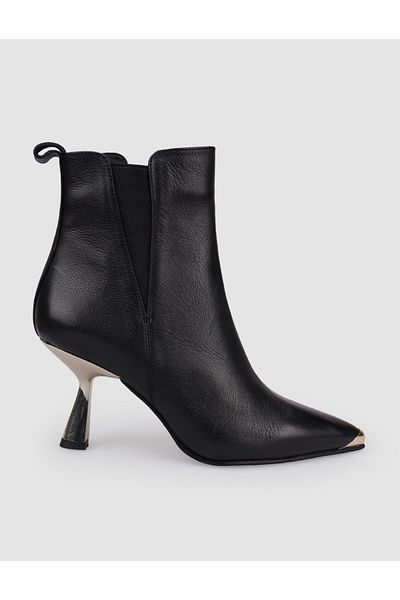 Cabani 100% Genuine Leather Black Zippered Women's Heeled Boots