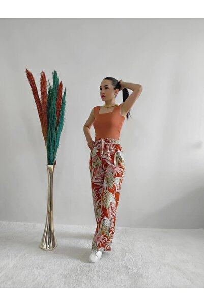 Altı Üstü Butik Товста блуза на бретельках