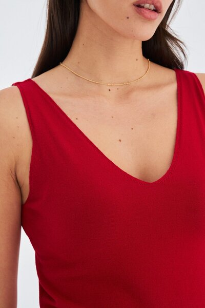 Peraluna Ruby Top V-Neck Thin Strap Summer Women's Knitwear Undershirt - Red