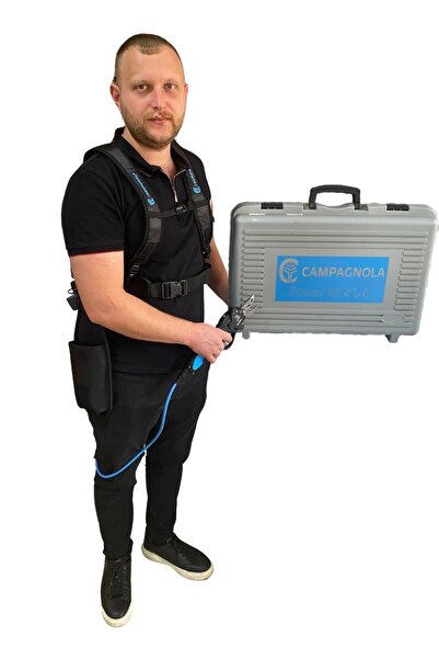 Campagnola Cobra F EVO Akülü Budama Makası – 5,8 Ah – 35 mm Kesme Çapı – 10–14 Saat Çalışma Süresi