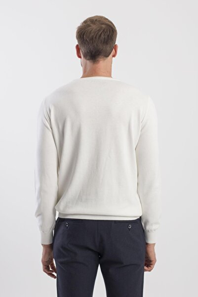 Jakamen Πλεκτό πουλόβερ με λαιμόκοψη σε λεπτή εφαρμογή εκρού