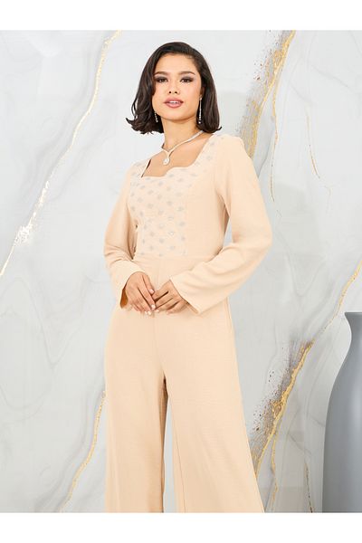 Styli Embellished Sweetheart Neck Wide Leg Jumpsuit