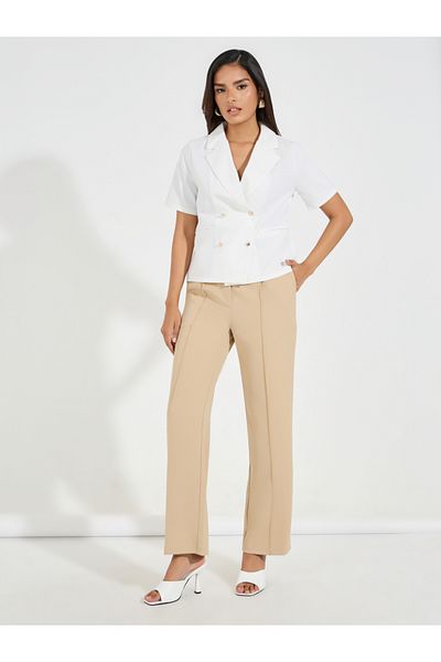 Styli Notch Lapel Neck Blazer Look Top with Button Detail
