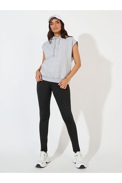 Styli Regular Fit Sleeveless Hoodie with Dropped Shoulder