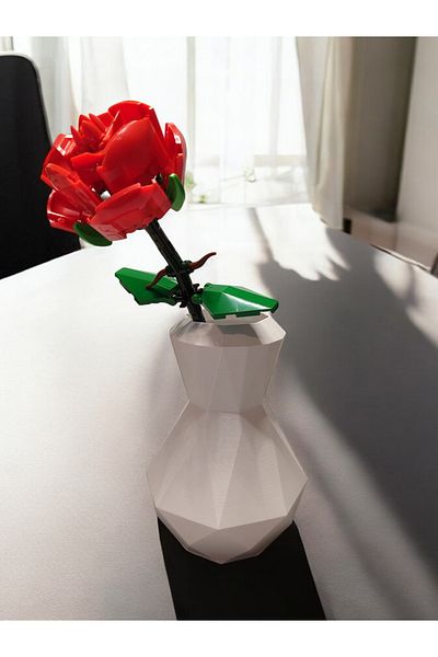Maflen Crystal Look Nordic Style Special Design Decorative Vase and Block Red Rose Making Set