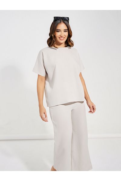 Styli Textured Round Neck Top & Wide Leg Pants Co-Ords