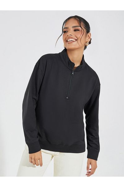 Styli Solid Regular Fit Half Zip Sweatshirt