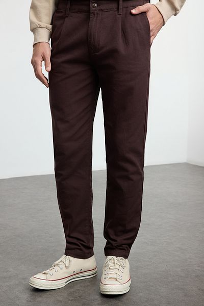 Trendyol Collection Καφέ 100% βαμβακερή μπαταρία Λεπτομερές ελαστικό παντελόνι μέσης Chino TMNAW25PL00010