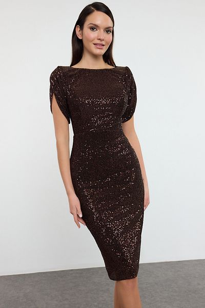 Trendyol Collection Hnědé třpytivé pletené flitrové stylové večerní šaty noční promoce