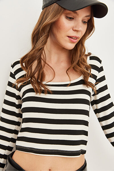 Olalook Γυναικεία ελαστική μπλούζα με χοντρή ριγέ μαύρη τετράγωνη λαιμόκοψη BLZ- 19002770