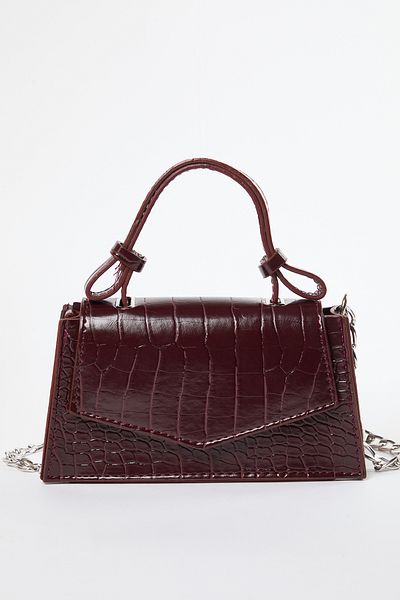 TRENDYOL SHOES Burgundy Textured Crossbody Women's Mini City Bag 
 TWOAW25OC00001