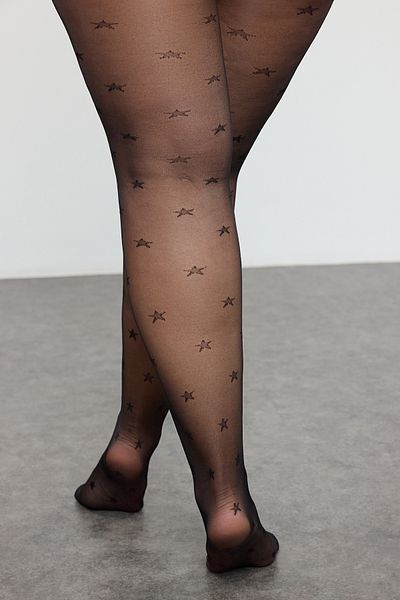 Trendyol Curve Plus Size Minimalistyczne rajstopy ze wzorem w gwiazdki - czarne 15 den 2 sztuki TBBAW25KC00004