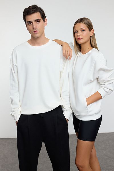 Trendyol Collection Світшот унісекс екрю оверсайз/широкий крій з суміші тканин базовий світшот TMNAW25SW00128