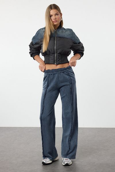 Trendyol Collection Indigo Washed Žebrované široké nohavice/široké pletené tepláky Kalhoty TWOAW25EA00036