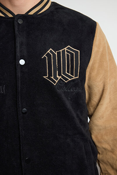 Trendyol Collection Χειμερινό μπουφάν Camel Slim Fit Fleece - Λεπτομέρεια μπλοκ χρώματος TMNAW25MO00047