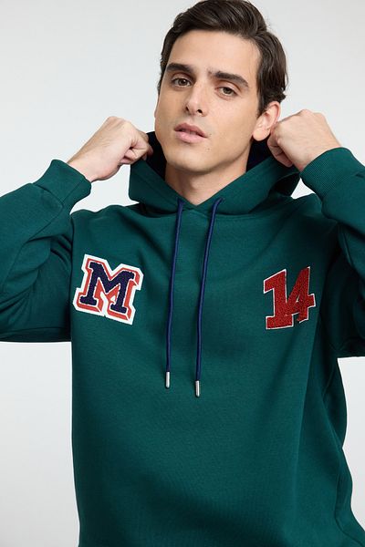 Trendyol Collection Smaragdově zelená dopisní nášivka Vyšívaná oversize mikina s kapucí - Tmnaw25Sw00144
