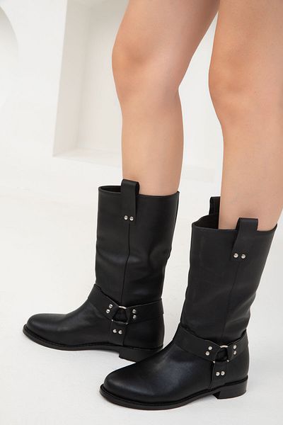 SOHO Dámské černé kozačky – model Bootie z roku 19800
