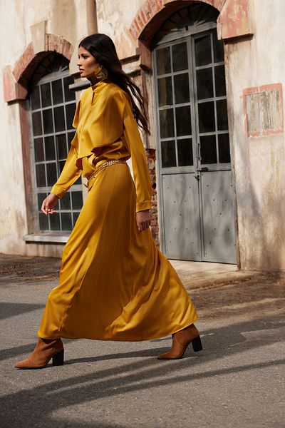 Trendyol Modest X AI μουστάρδα βολάν σατέν φόρεμα TCTAW25EB00136