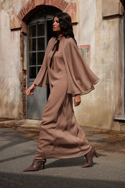 Trendyol Modest Φόρεμα με κορδέλα με μανδύα βιζόν X AI TCTAW25EB00126