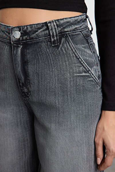 Trendyol Collection Skater Baggy Jeans s vysokým pasem antracitové - Sustain Twoaw25Je00335