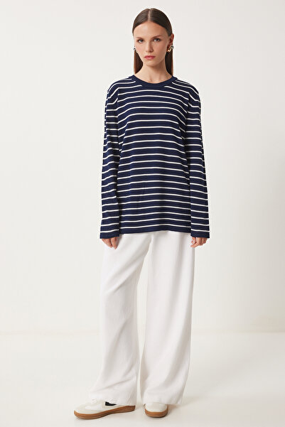 Happiness İstanbul Marineblau-weiß gestreifter saisonaler Strickpullover für Damen KB00041